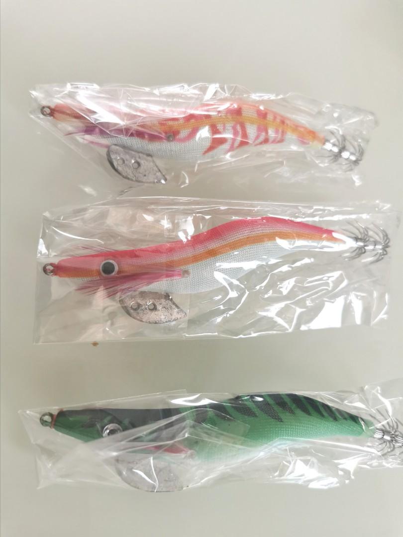 釣魚魚餌三隻共 15 夜光效果 運動產品 其他運動產品 Carousell