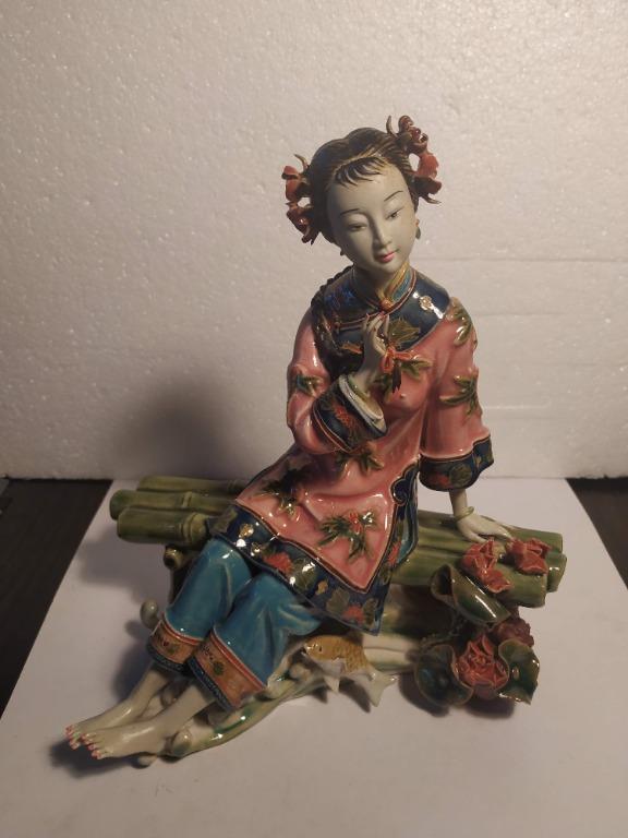 林乃河大師作品- 《 細水長流》石湾瓷塑工藝品/ 陶瓷公仔/ 古典美女