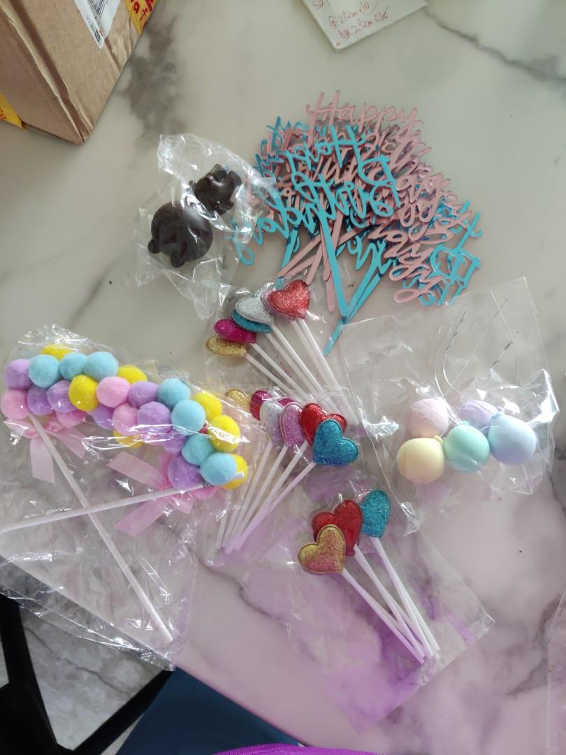 Baking declaration (Category: Homemade Bakes) located in Singapore. Submitted by cllee123 (Listing ID 1108961191, Image 2). Description: each group $5.take all will be$8.