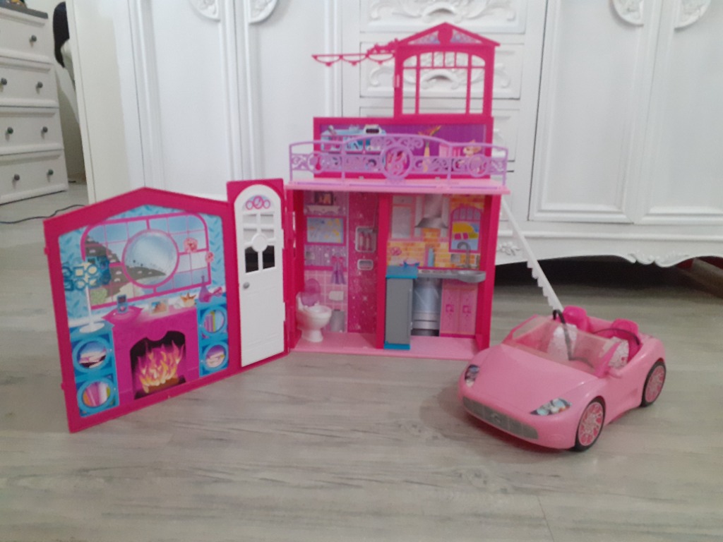 Barbie house clearance and car