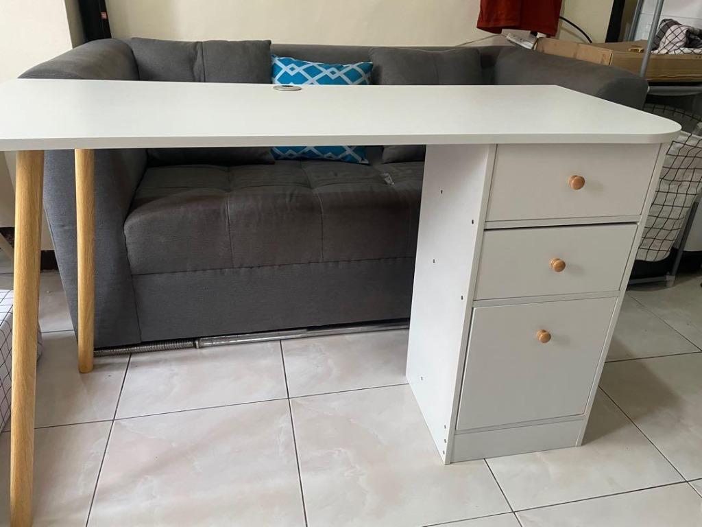 BIG Scandi Table with Drawers and Cabinet 2Colors (Category: Tables & Sets) located in Manila. Submitted by affordshopz (Listing ID 1108941953, Image 3). Description: YES 1950 only Available Color: White and White with BRown Made of Quality Wooden MAterial Brand NEW!! 120*50*72cm 𝕄𝕠𝕣𝕖 𝕒𝕗𝕗𝕠𝕣𝕕𝕒𝕓𝕝𝕖 𝕒𝕟𝕕 𝕢𝕦𝕒𝕝𝕚𝕥𝕪 𝕚𝕥𝕖𝕞𝕤? 𝑽𝒊𝒔𝒊𝒕 𝒂𝒇𝒇𝒐𝒓𝒅𝒔𝒉𝒐𝒑𝒛 𝐍𝐎𝐖 𝑊𝒆 𝒐𝒇𝒇𝒆𝒓 𝑪𝑶𝑫 𝒂𝒏𝒅 1 𝒅𝒂𝒚 𝒅𝒆𝒍𝒊𝒗𝒆𝒓𝒚! 𝐶𝑜𝑛�
