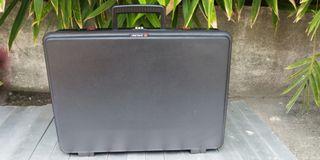 Briefcase Delsey hard plastic Attache Case double Lock from France