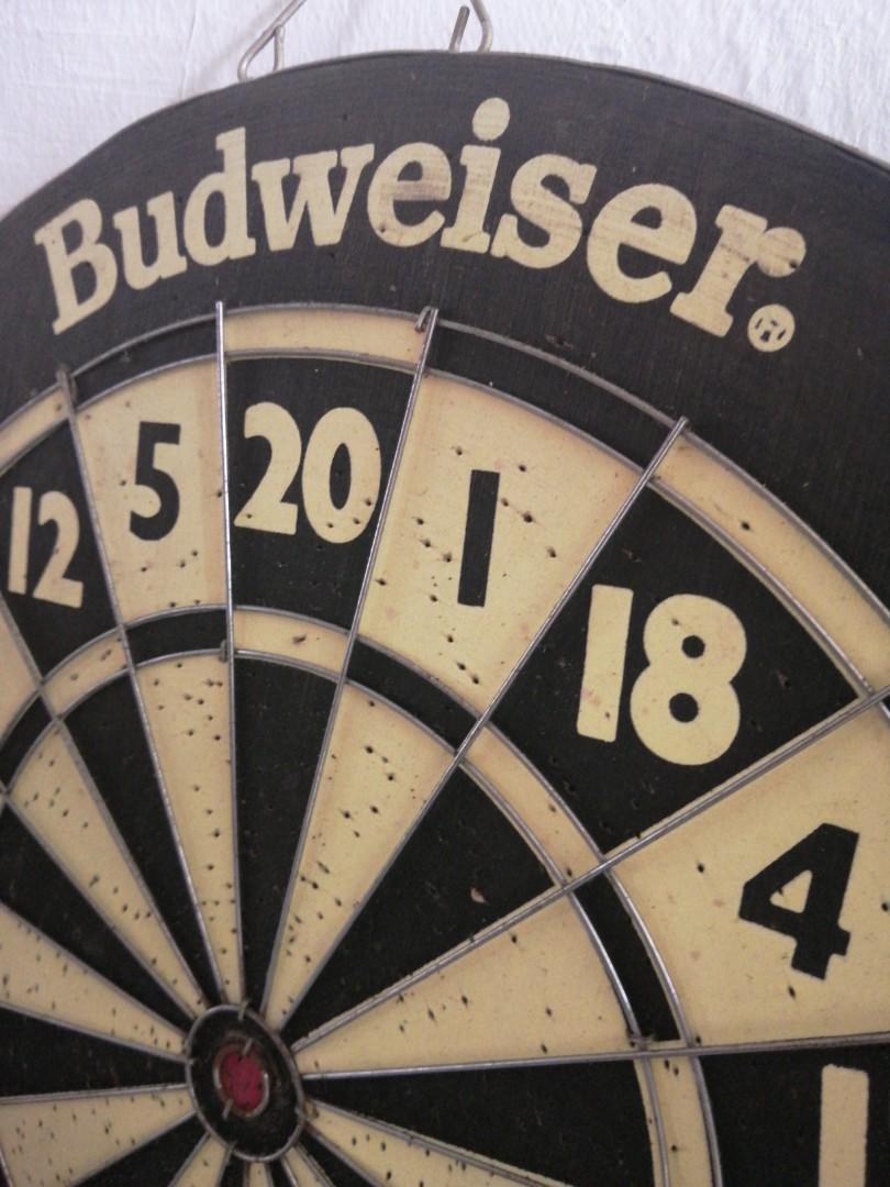Budweiser Beer Dart Board, Hobbies & Toys, Memorabilia & Collectibles