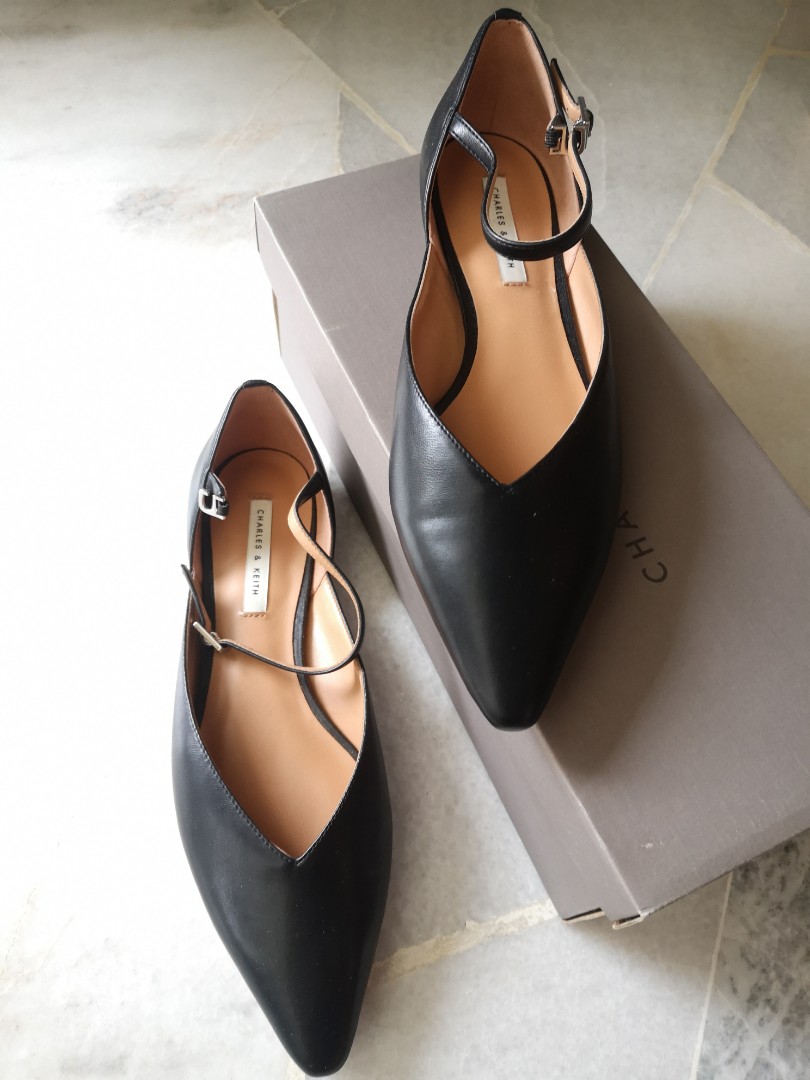 Charles and keith hotsell slip on shoes