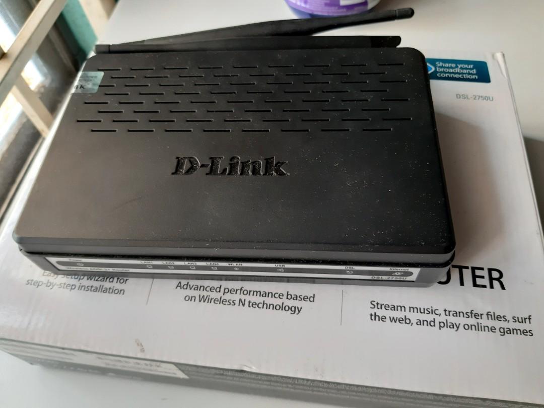 D-Link Wireless (Category: Networking) located in Mantin. Submitted by stuffandfood (Listing ID 1108942744, Image 2). Description: wireless baru guna sekali. reason jual sebab nak clearkan rumah and cari duit poket. condition baik lagi. dapat full set macm dalam gambar..