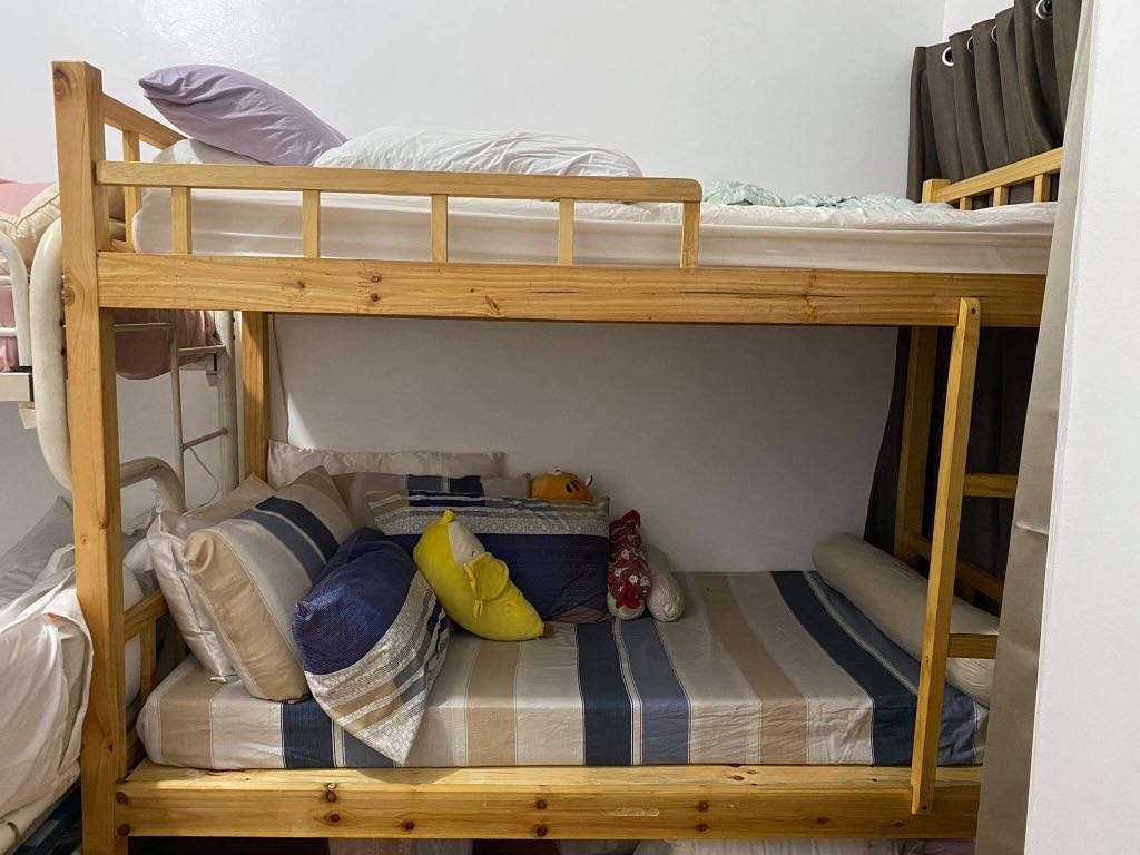 Double deck bed hot sale size wood