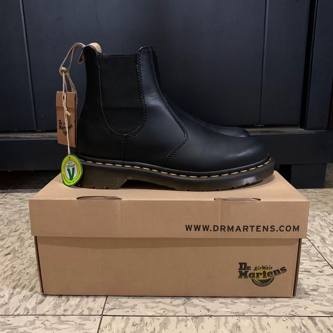 dr martens snowplow chelsea