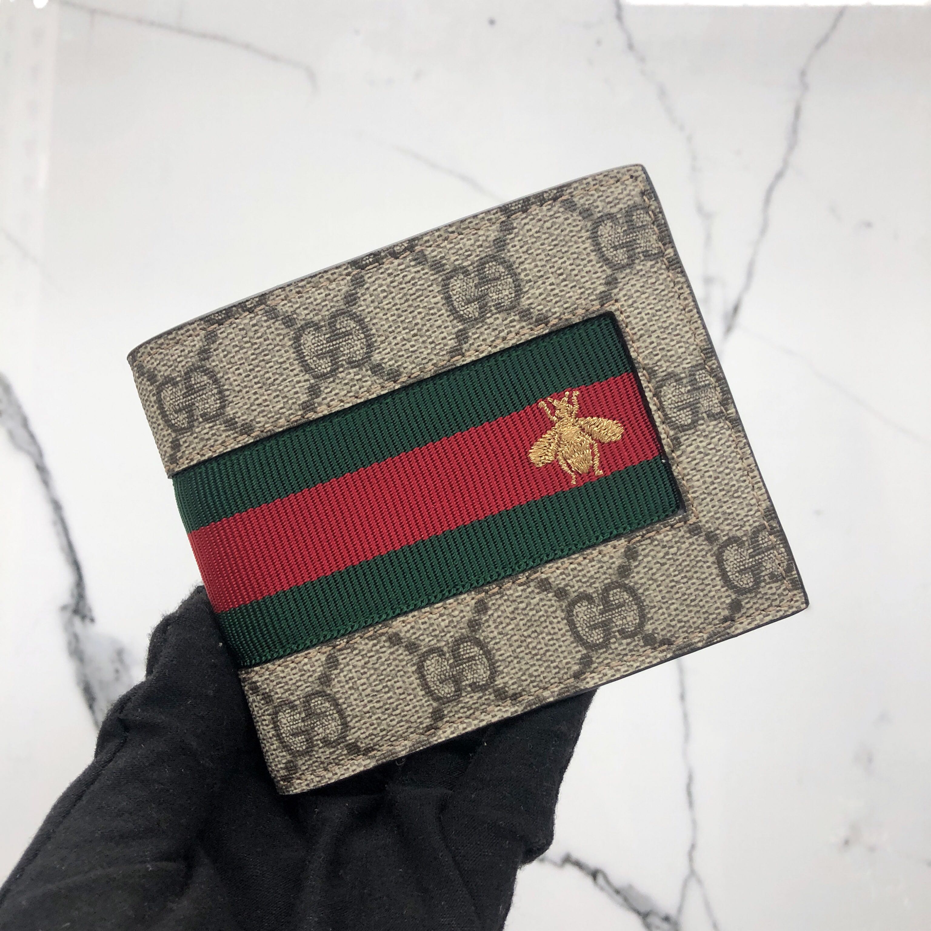 GUCCI GG BEE BIFOLD WALLET 217017000 Luxury Bags Wallets on