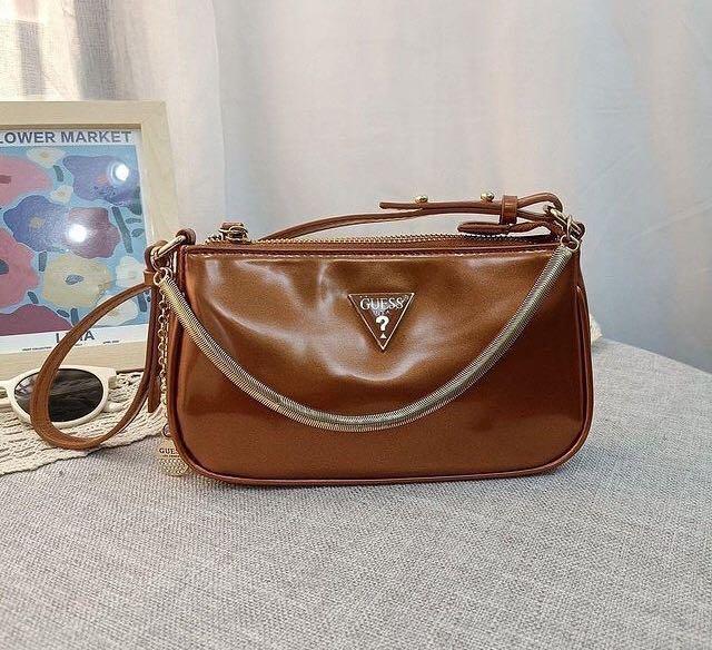 Guess Coney Shoulderbag, Fashion, Wanita di Carousell