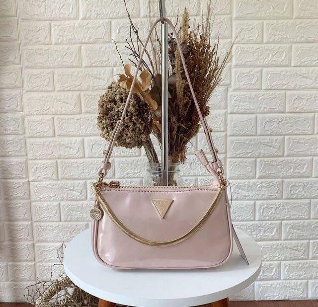 Guess Coney Shoulderbag, Fashion, Wanita di Carousell