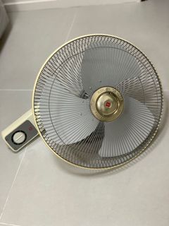 （分類：）位於 。 由 aslanperry 提交（商品編號 1109120368，圖片 1）。簡介： 。