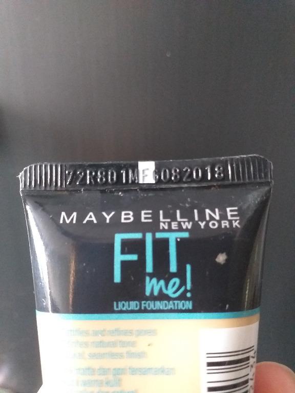 Maybelline New York Fit Me Matte+Poreless Liquid Foundation Tube, 128 Warm  Nude, 18ml