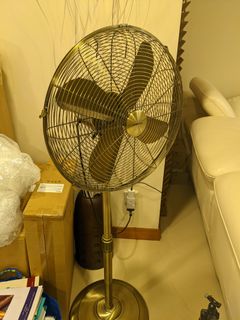(Category: ) located in . Submitted by zweihan (Listing ID 1109110998, Image 1). Description: .