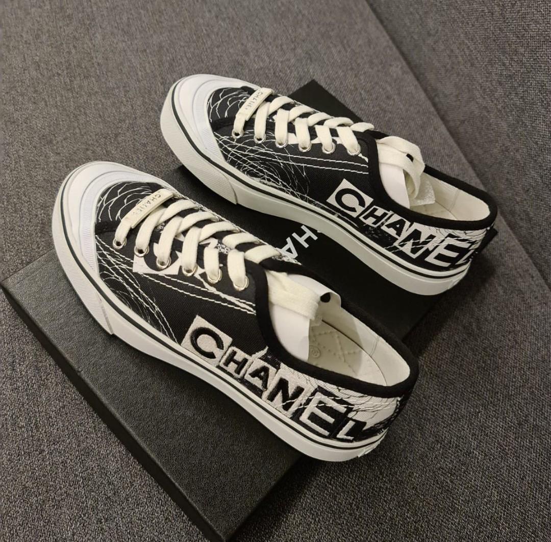 new chanel runners