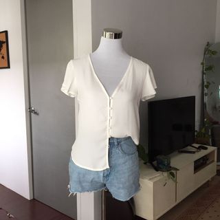 (Category: ) located in . Submitted by cb0903 (Listing ID 1108950836, Image 1). Description: .