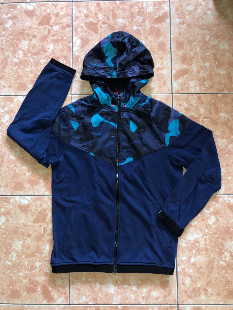 Nike blue camo jacket best sale
