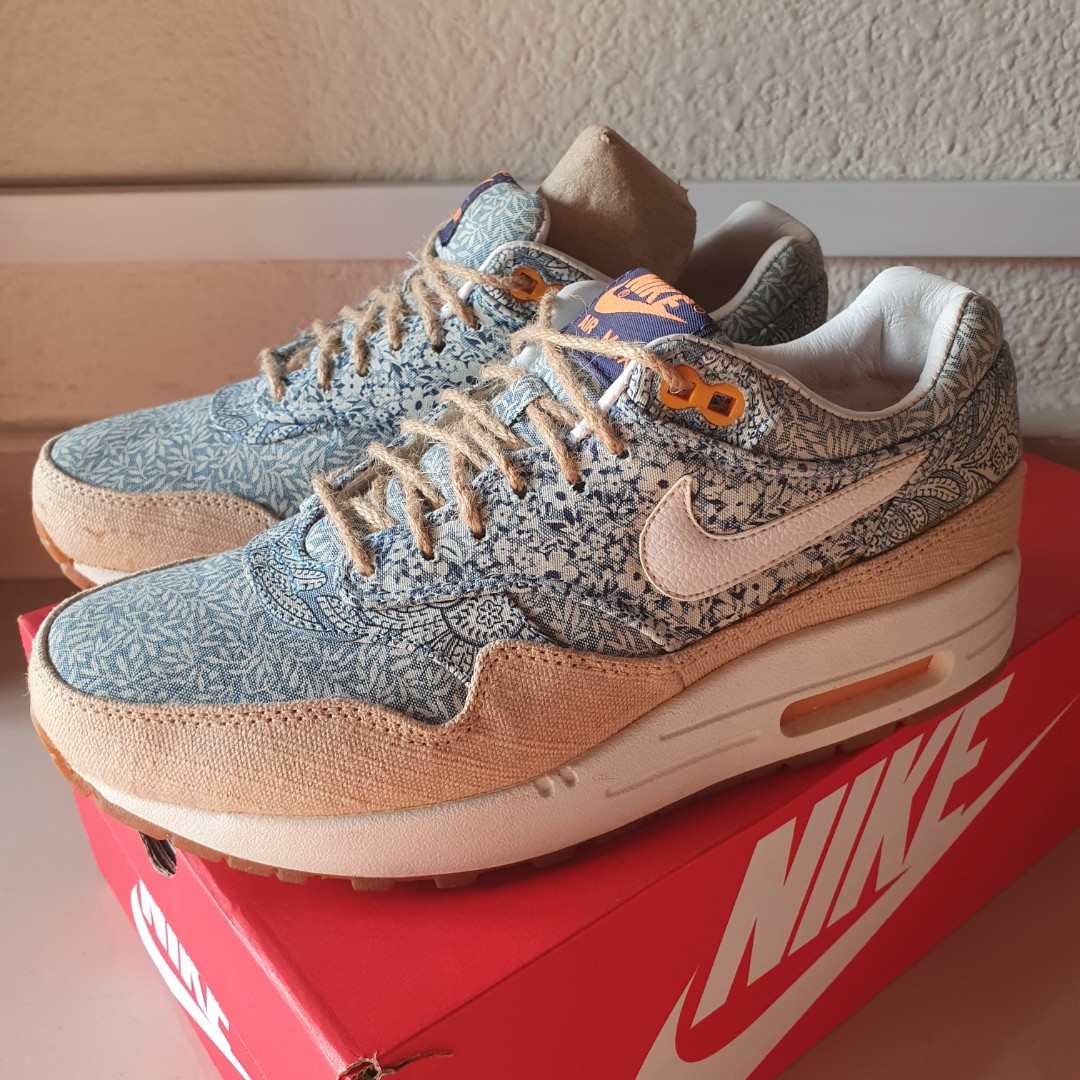 medio Vacunar difícil Nike Air Max 1 Liberty London Blue, Women's Fashion, Footwear, Sneakers on  Carousell