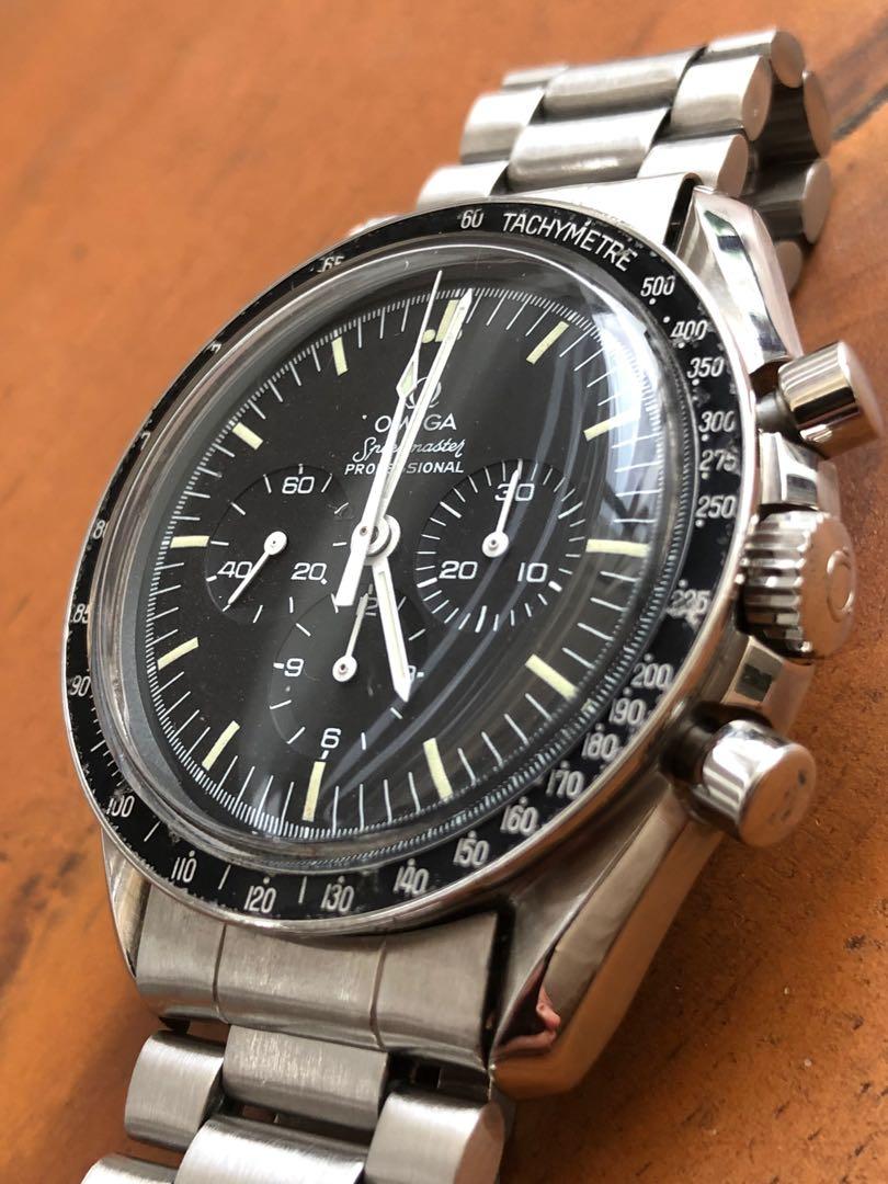 Omega Speedmaster Professional Moonwatch 861 (Category: Men's Watches) located in Paranaque City. Submitted by for_the_glory_properties (Listing ID 1109037996, Image 2). Description: OMEGA Speedmaster Professional Moonwatch 145.022-78 42mm Manual winding; Calibre 861 Serial 448****5 Year 1983 Original plexiglass with logo Original SS bracelet (633/1171) All period correct Resets to zero; Chrono function OK Rating 8/10; there are some scratches at
