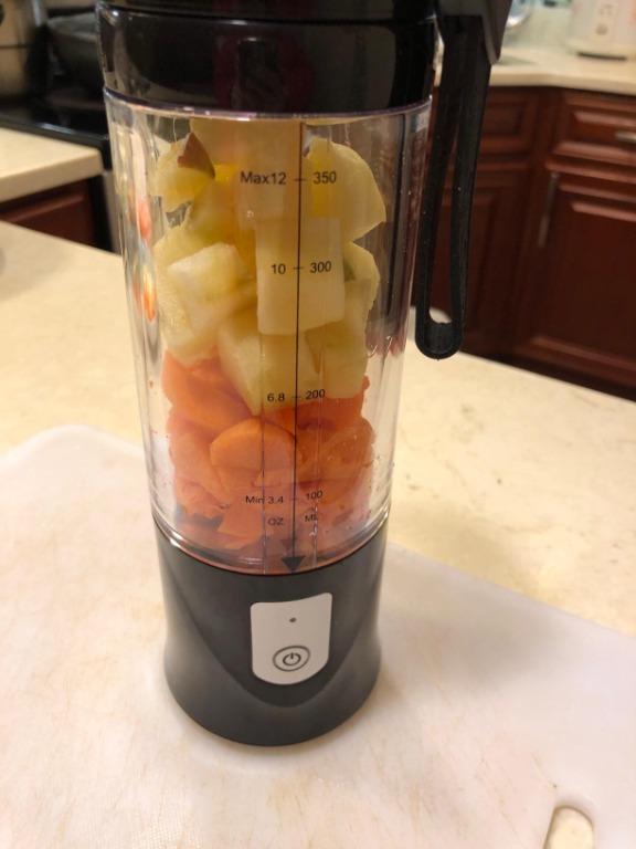 Portable Blender Fruit Juice Machine Charging 2.4A [ READY STOCK