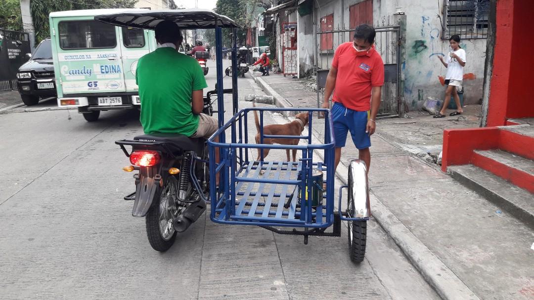 Sidecar/kolong kolong (Category: Industrial Equipment) located in Manila. Submitted by fastmountain_dfe013 (Listing ID 1109078107, Image 2). Description: heavy duty sidecar for motorcycle included sidewheel and tapalodo..driver roof, alignment sa motor.. tmx,barako,Ytx, etc.. dm09193318674.