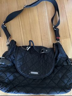 (Category: ) located in . Submitted by best.clearance.everything (Listing ID 1108950746, Image 1). Description: .