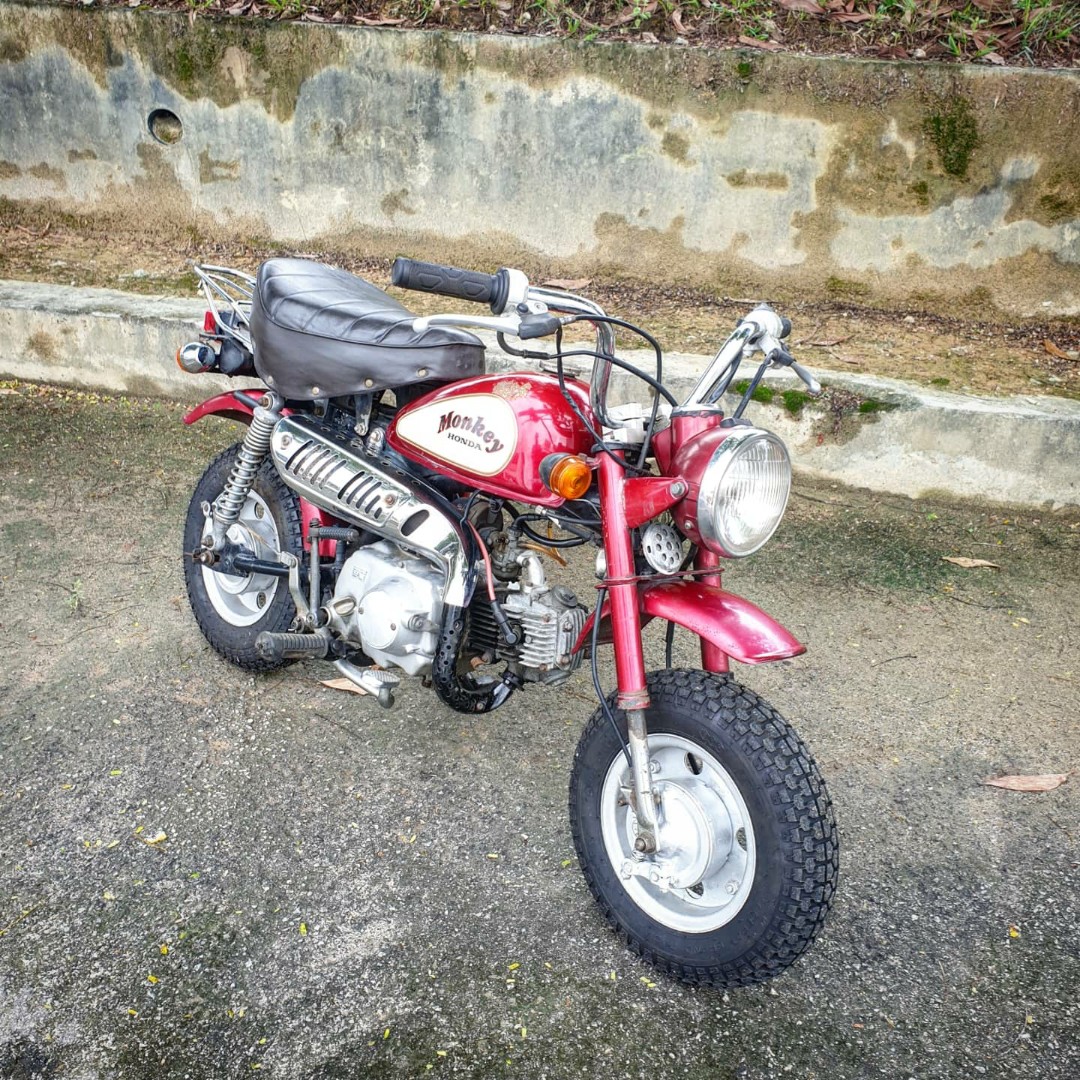 VINTAGE HONDA MONKEY Z50 Motorbikes on Carousell