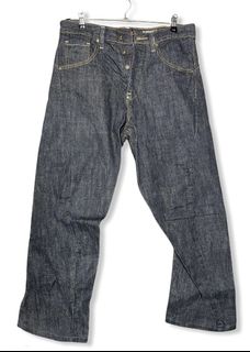 (Category: ) located in . Submitted by black_store (Listing ID 1108972963, Image 1). Description: .