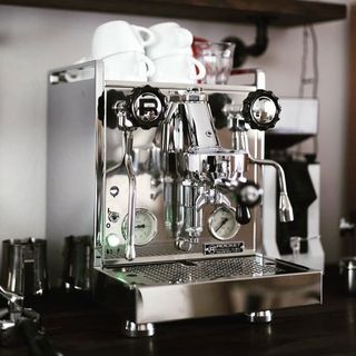 （分類：）位於 。 由 espresso_retro 提交（商品編號 1109340054，圖片 1）。簡介： 。
