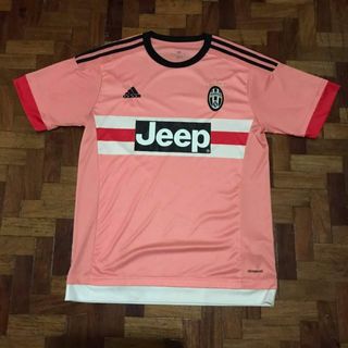 (Category: ) located in . Submitted by sshportswear (Listing ID 1109229638, Image 1). Description: .