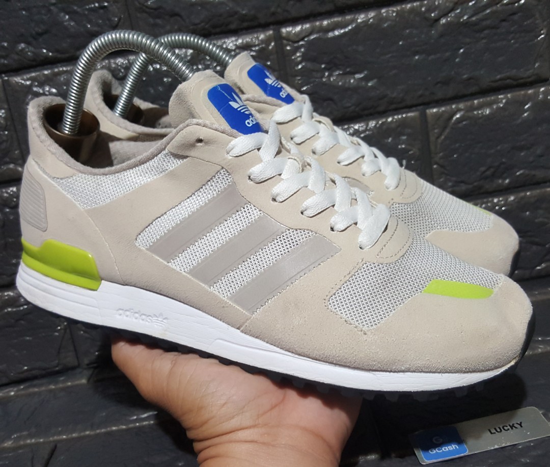 Adidas originals zx deals 700 m mens trainers
