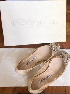 Auth manolo blahnik 35