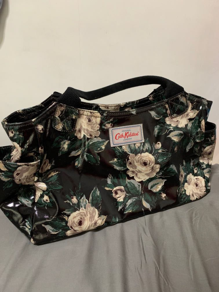 BN Cath Kidston Bag Devonshire Rose Women s Fashion Bags