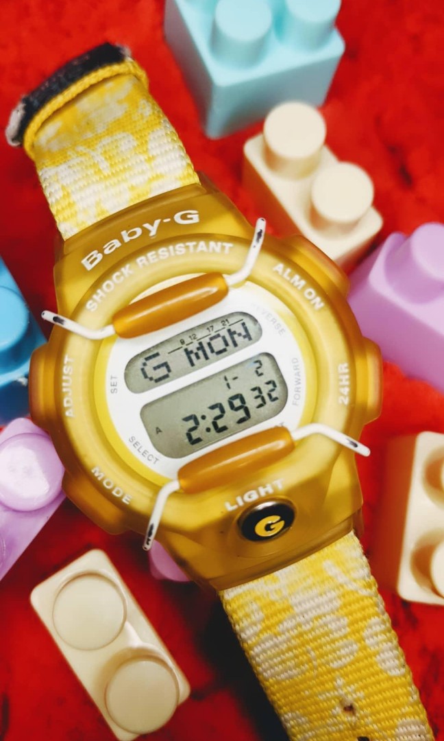 テレビで話題 beby-g 腕時計 ベビージー 電池式 可愛い 腕時計 白 