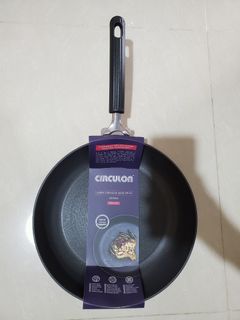 （分類：）位於 。 由 cody0107 提交（商品編號 1109239601，圖片 1）。簡介： 。