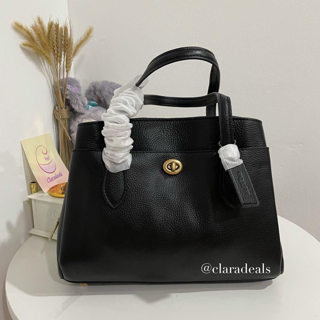 Coach empy lora 30