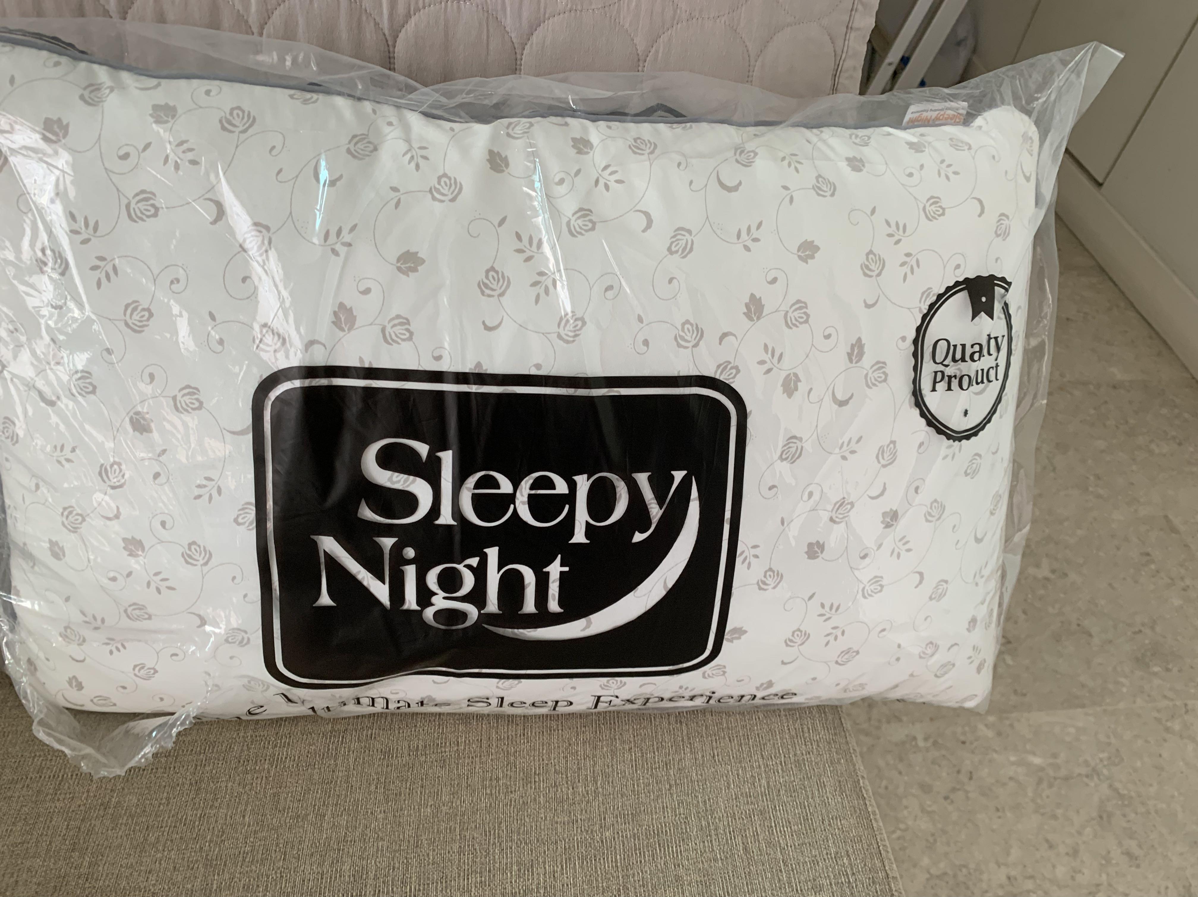 Sleepy night pillow outlet