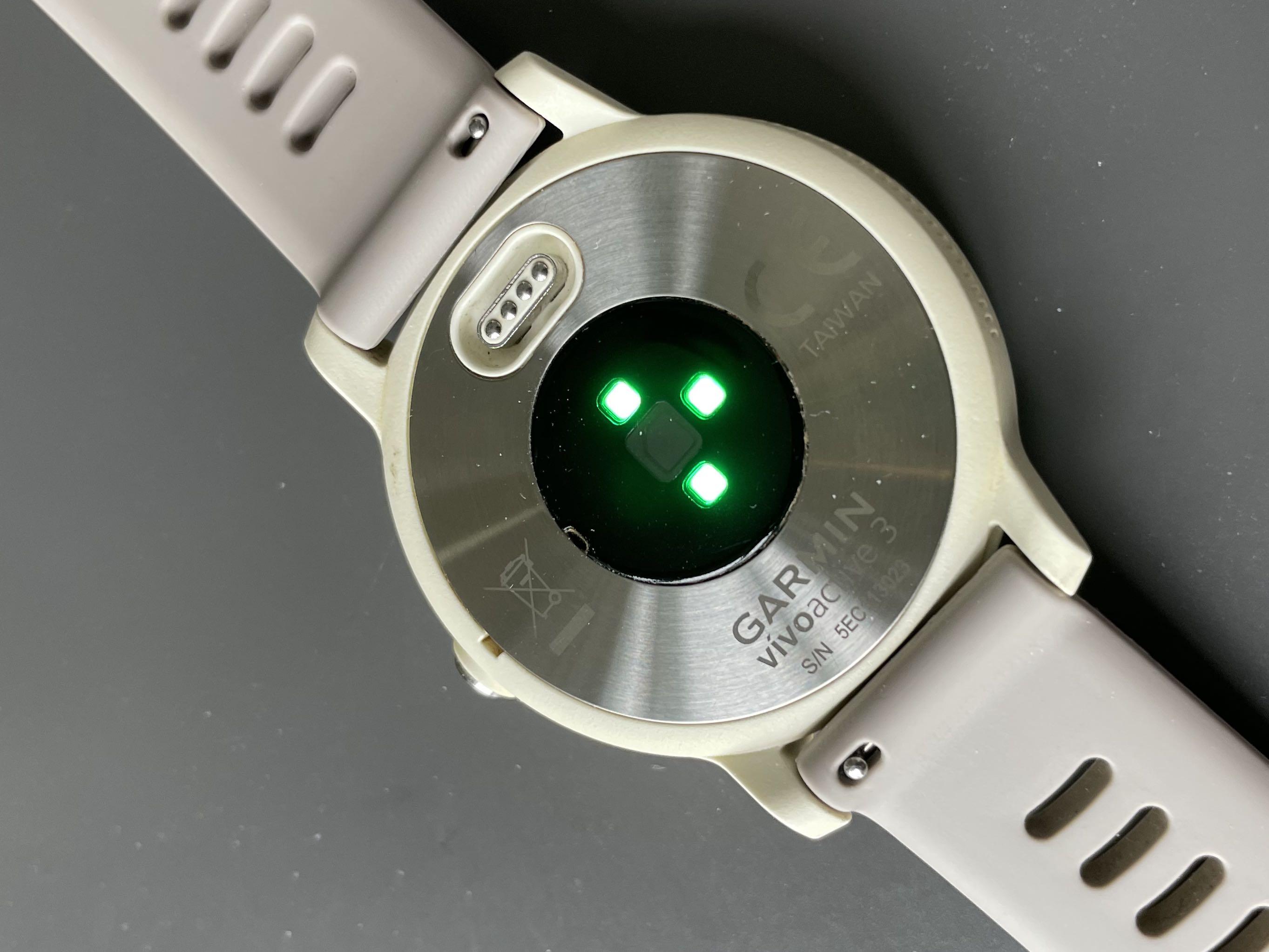 Vivoactive 3 music sandstone store