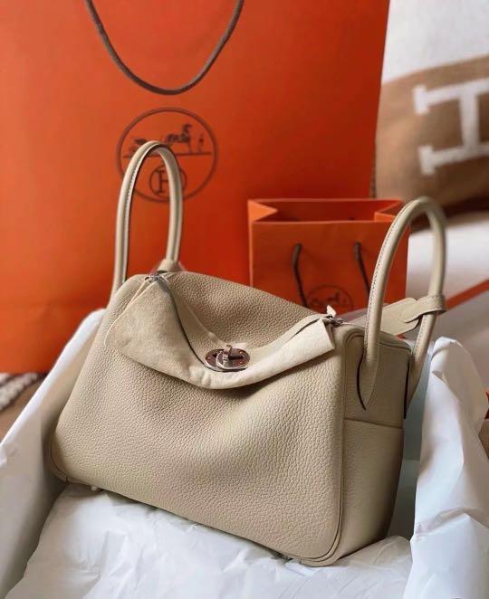 Hermes Lindy 26cm 風衣灰銀扣 名牌 袋 銀包 Carousell