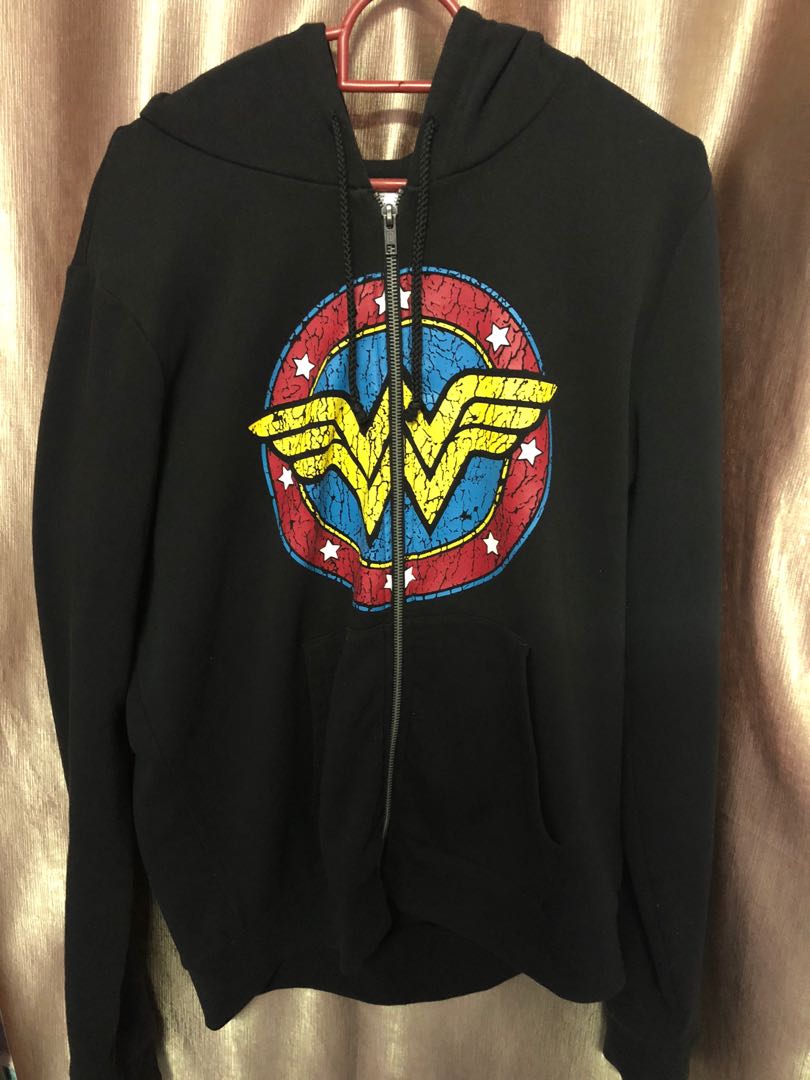 Wonder woman clearance hoodie h&m
