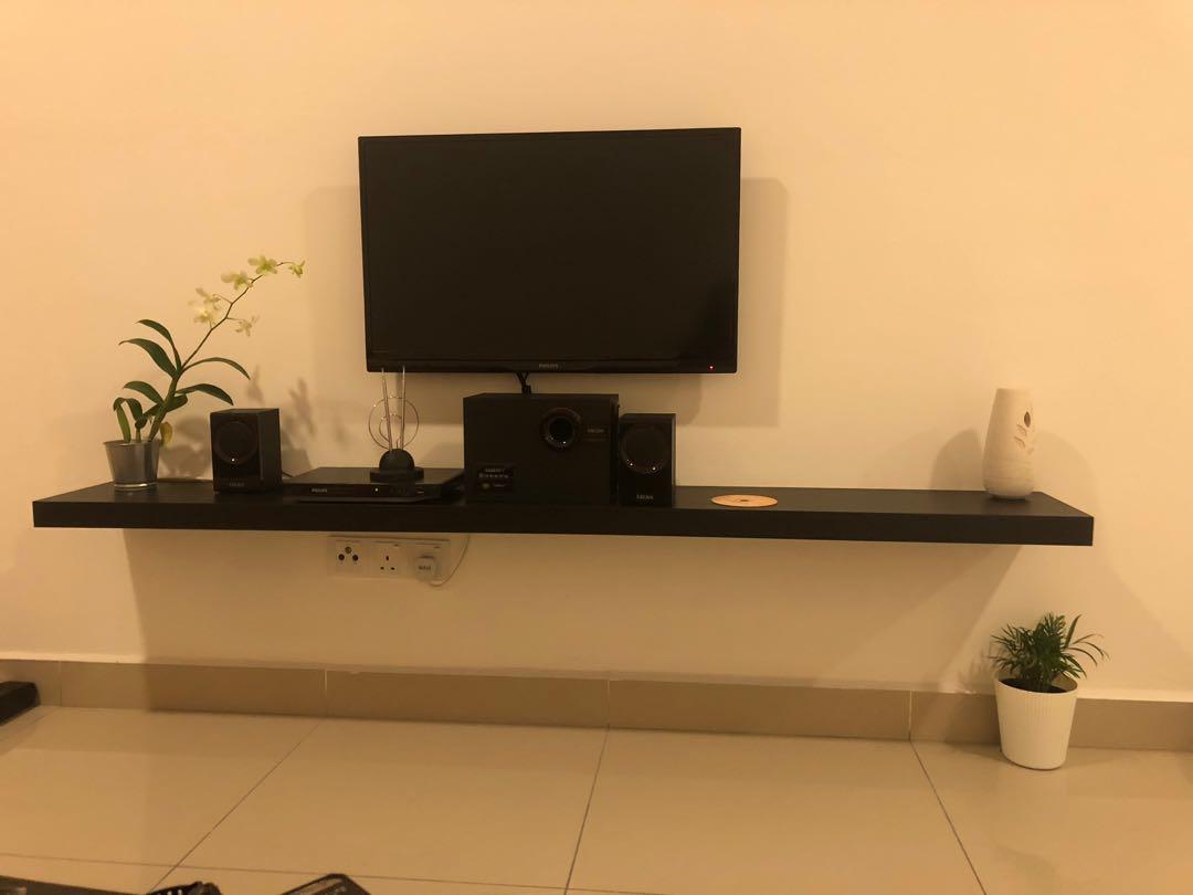 Ikea floating 2025 shelves under tv