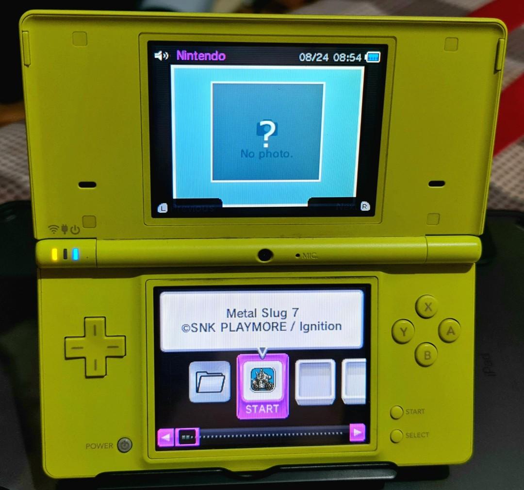 MODDED Nintendo Dsi XL Green Edition. With 5000 Games. 