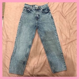 (Category: ) located in . Submitted by moonlightbbcloset (Listing ID 1109248359, Image 1). Description: .