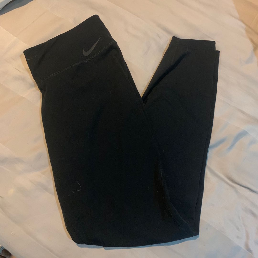 nike knee length tights
