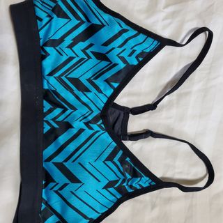 (Category: ) located in . Submitted by crisaxelbret (Listing ID 1109152718, Image 1). Description: .