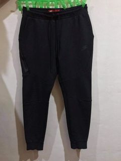 (Category: ) located in . Submitted by sshportswear (Listing ID 1109230772, Image 1). Description: .