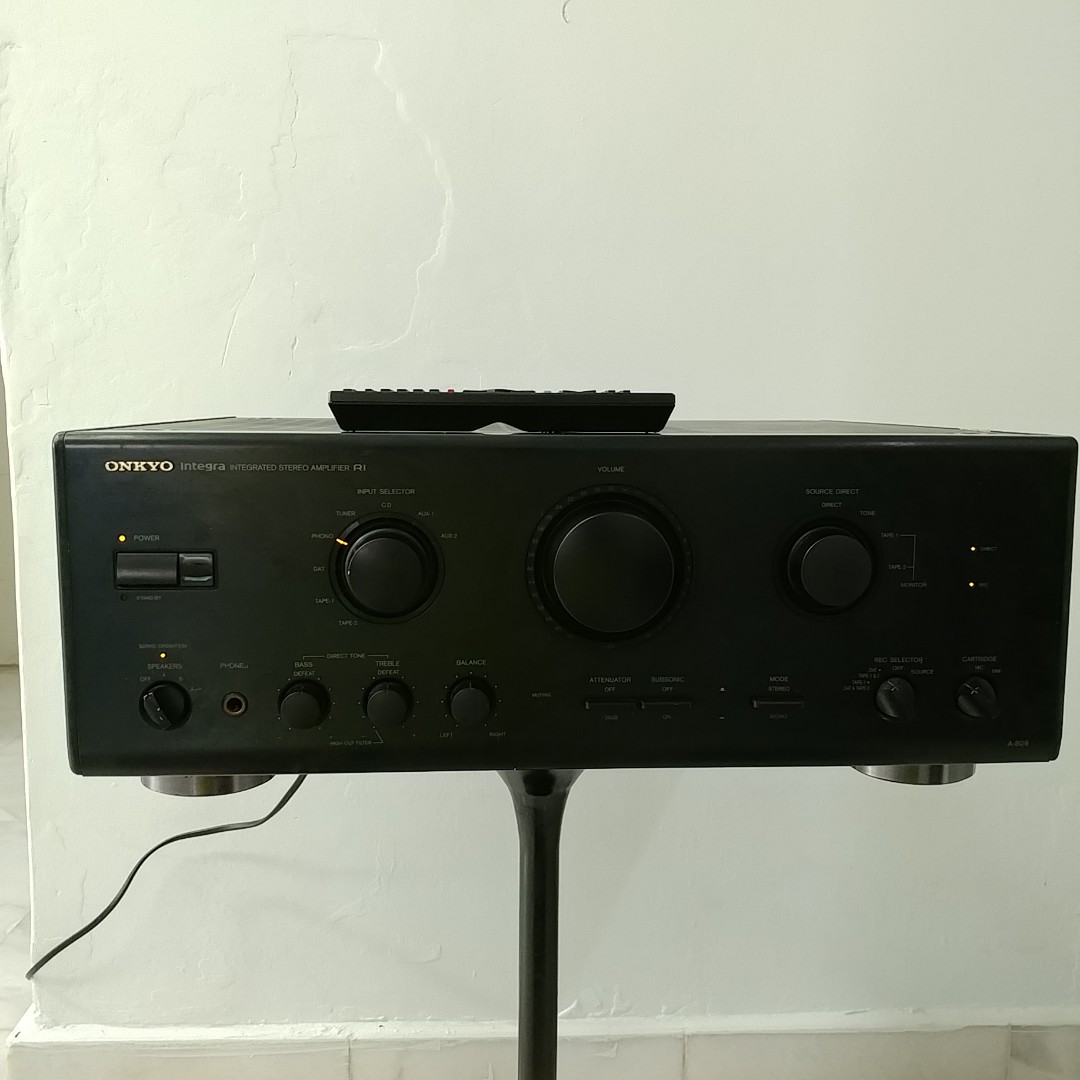 Onkyo Integra Premium Series A809 Stereo Integrated Amplifier with