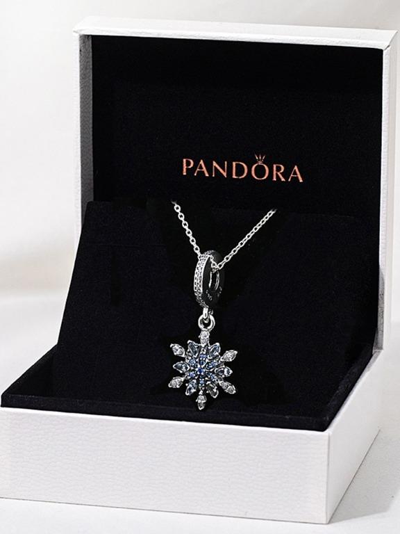 Pandora best sale christmas necklace
