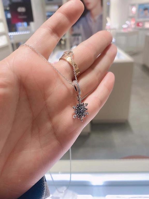 Pandora necklace shop for girlfriend