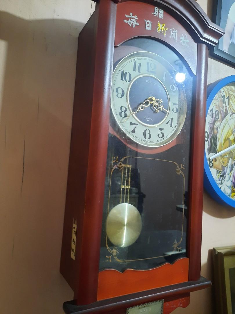 Seiko pendulum wall clock, Hobbies & Toys, Memorabilia & Collectibles