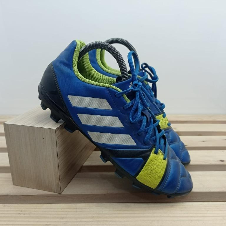 Sepatu bola adidas nitrocharge 2.0 top